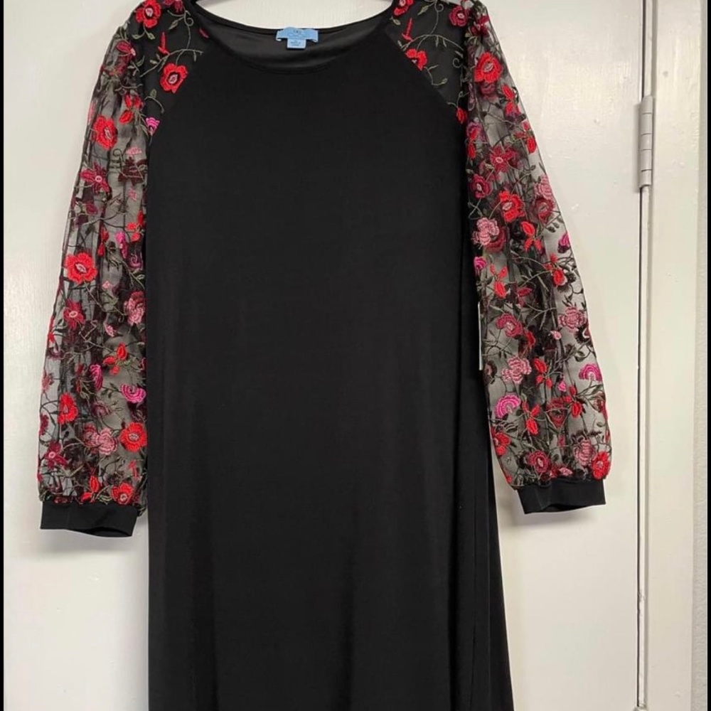 Perfect black holiday/party dress